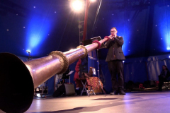 Dungchen_Andreas_Frey_00032.MTS_.01_20_36_20.Standbild001